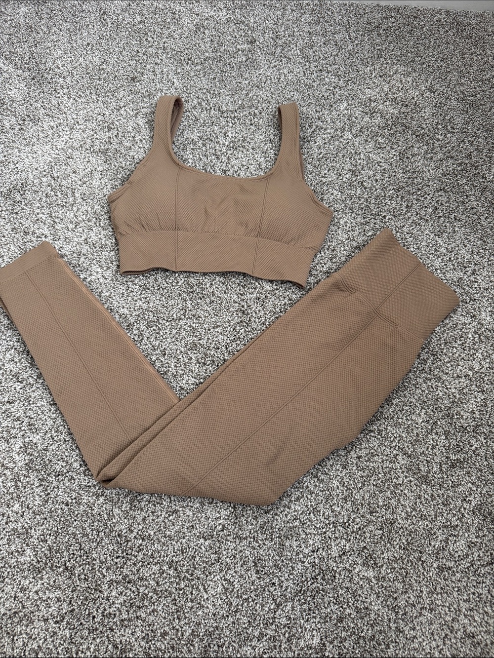 Zyia Active Textured Sports Bra & Legging Set - Taupe